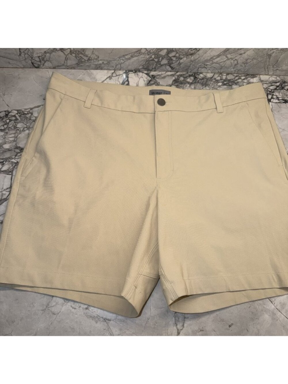 VRST Men’s Size 38 Khaki Golf Shorts Above The Knee Athletic Chino